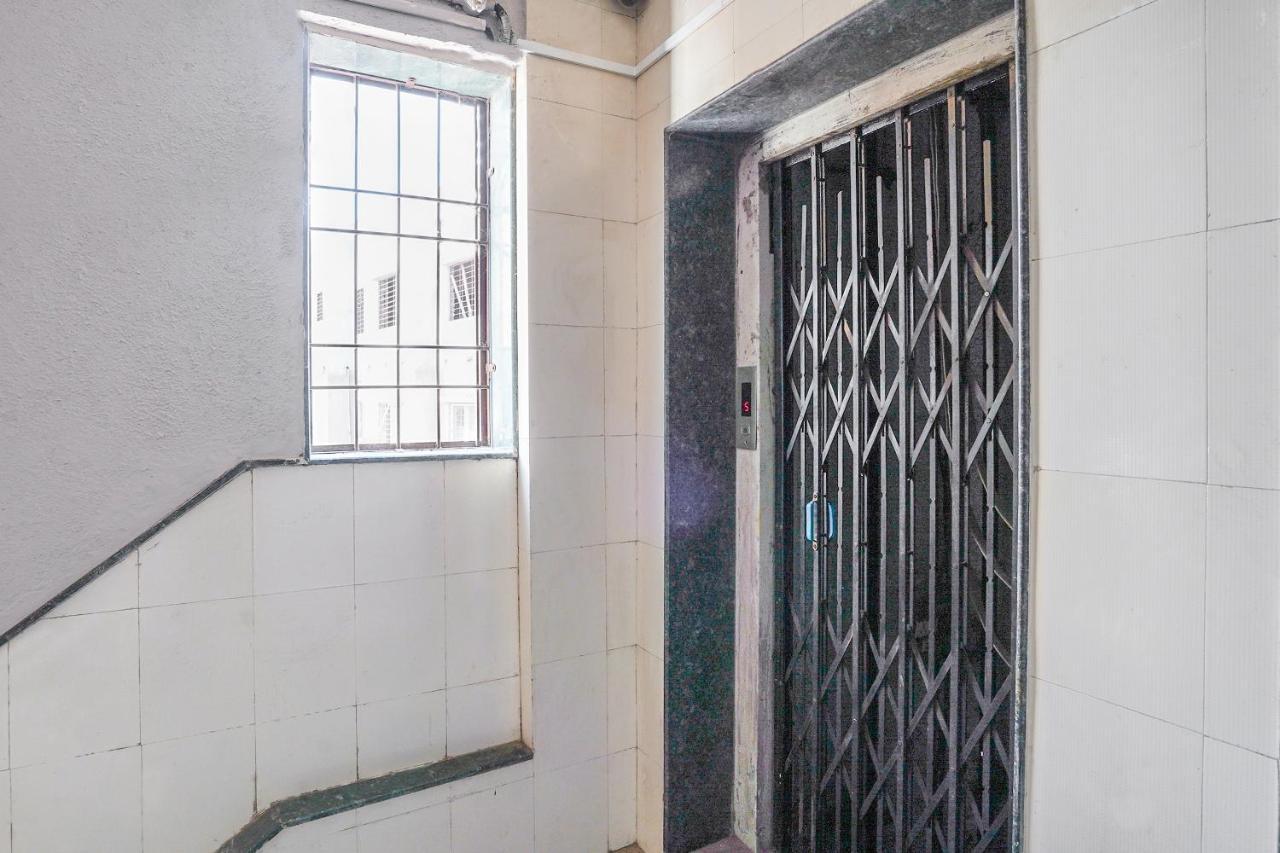 Oyo Flagship 70264 Hotel Vrindavan Mangvadi المظهر الخارجي الصورة
