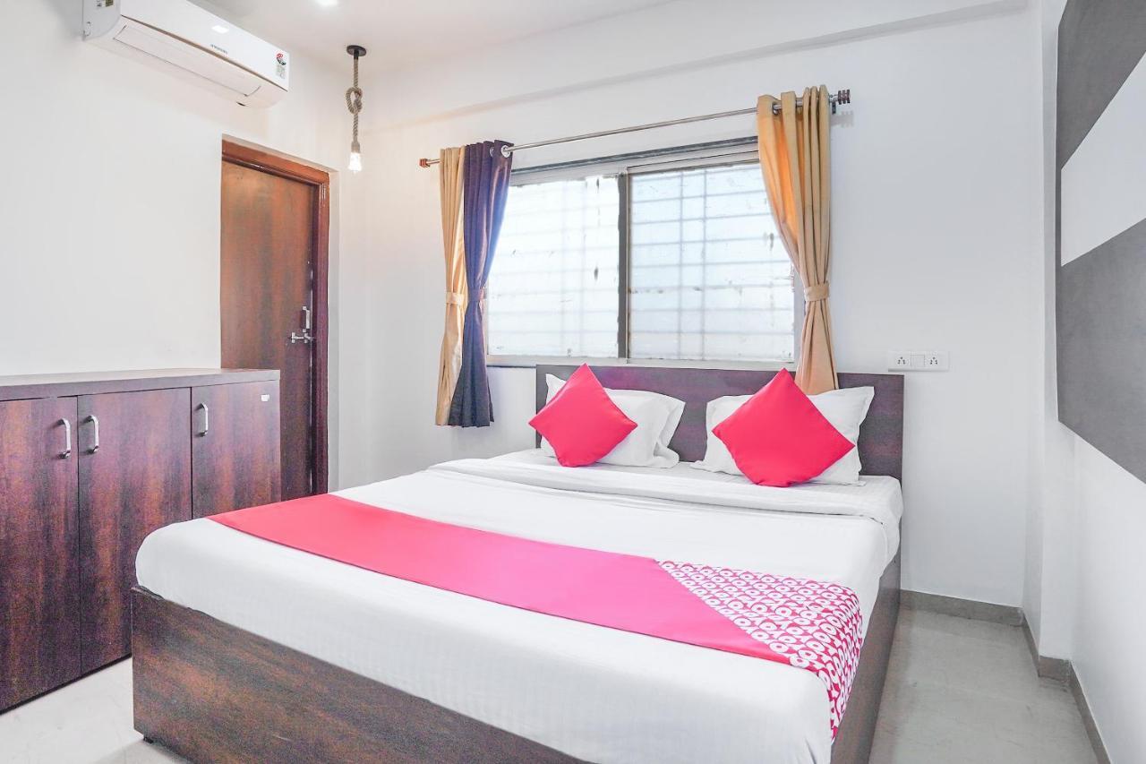 Oyo Flagship 70264 Hotel Vrindavan Mangvadi المظهر الخارجي الصورة