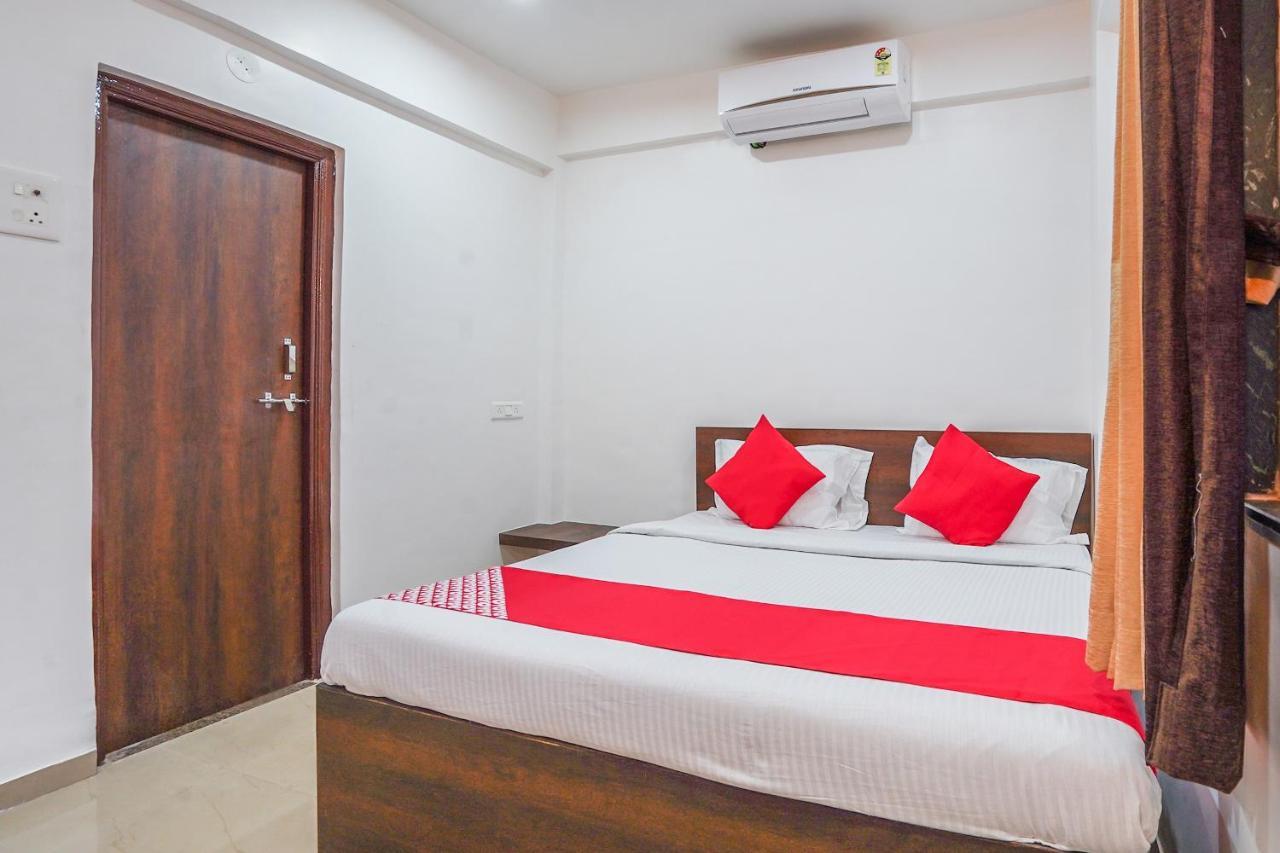 Oyo Flagship 70264 Hotel Vrindavan Mangvadi المظهر الخارجي الصورة