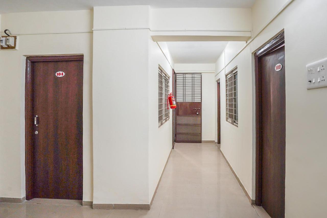 Oyo Flagship 70264 Hotel Vrindavan Mangvadi المظهر الخارجي الصورة