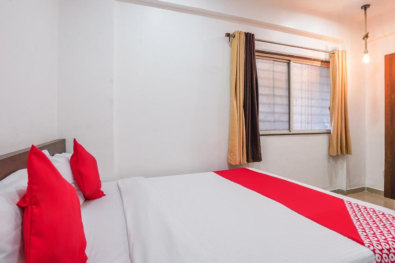 Oyo Flagship 70264 Hotel Vrindavan Mangvadi المظهر الخارجي الصورة