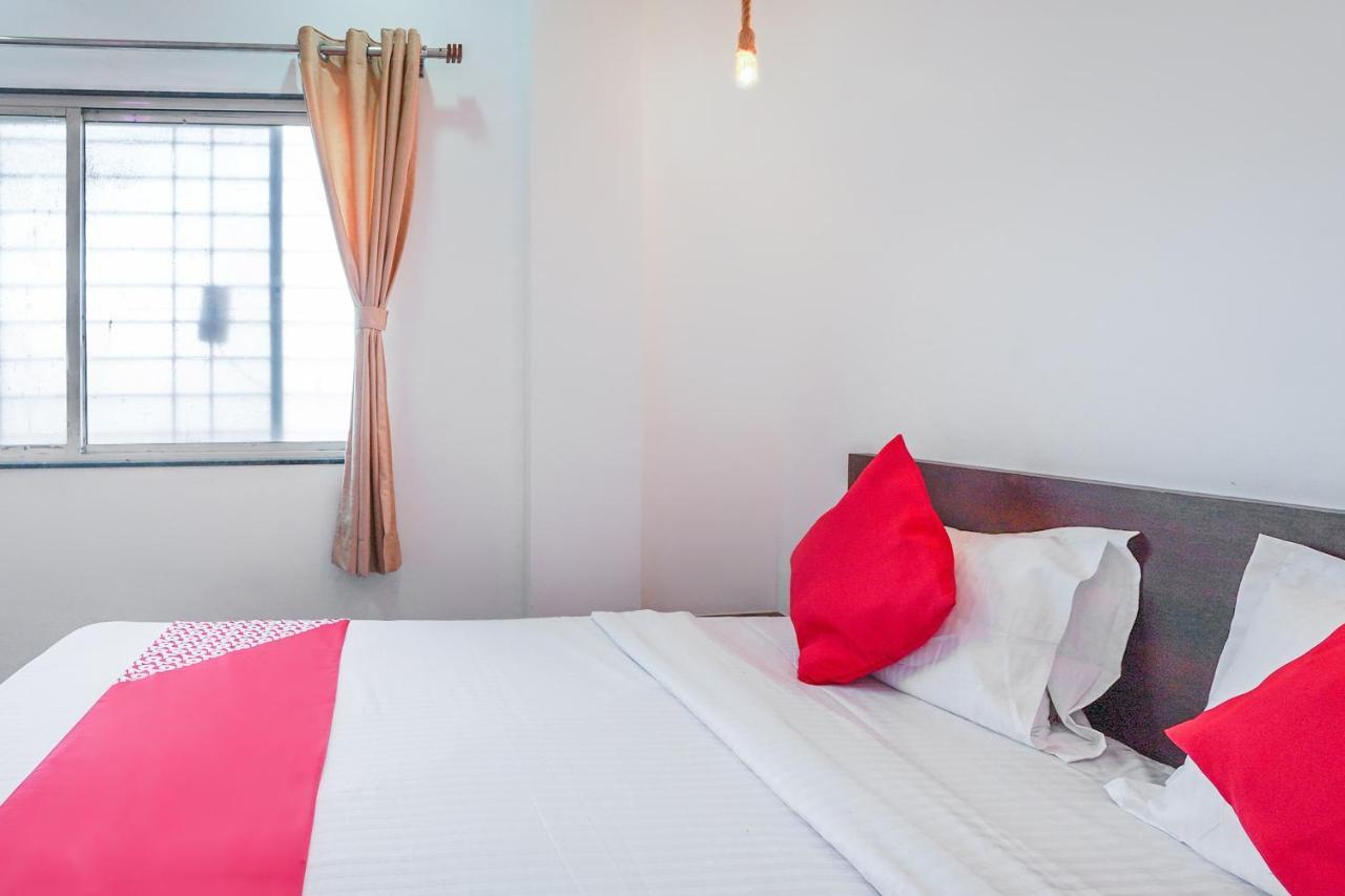 Oyo Flagship 70264 Hotel Vrindavan Mangvadi المظهر الخارجي الصورة